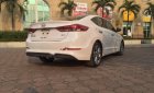 Hyundai Elantra 2.0 AT 2016 - Bán Hyundai Elantra 2.0 năm sản xuất 2016, màu trắng, số tự động