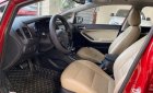 Kia Cerato   2017 - Bán Kia Cerato 1.6 AT sản xuất năm 2017, màu đỏ, số tự động 