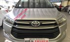 Toyota Innova 2017 - Bán Toyota Innova sản xuất năm 2017, màu xám như mới, giá chỉ 650 triệu