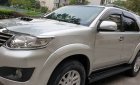 Toyota Fortuner 2014 - Cần bán gấp Toyota Fortuner G 2.5 MT năm 2014, màu bạc số sàn