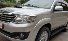 Toyota Fortuner 2014 - Cần bán gấp Toyota Fortuner G 2.5 MT năm 2014, màu bạc số sàn