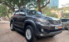 Toyota Fortuner 2.7AT 2013 - Bán Toyota Fortuner 2.7AT năm sản xuất 2013, màu xám, 650tr