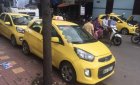 Kia Morning Lx 2016 - Cần bán xe Kia Morning Lx năm 2016, màu vàng số sàn