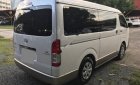 Toyota Hiace MT 2017 - Bán Toyota Hiace MT đời 2017, màu trắng, xe nhập số sàn