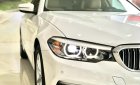 BMW 5 Series 520i 2018 - Cần bán nhanh chiếc xe BMW 5 Series 520i năm sản xuất 2018, màu trắng, giá cạnh tranh