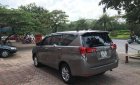 Toyota Innova 2.0E 2019 - Xe Toyota Innova E MT đời 2019, màu nâu như mới, giá 725tr