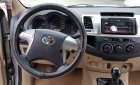 Toyota Hilux 2014 - Bán Toyota Hilux 2.5E sản xuất năm 2014, màu bạc, xe nhập, số sàn  