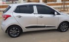 Hyundai Grand i10  1.2 MT 2018 - Bán Hyundai Grand i10 MT đời 2018, màu bạc như mới, giá chỉ 345 triệu