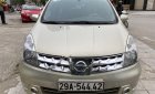 Nissan Grand livina 2011 - Cần bán lại xe Nissan Grand livina năm 2011, màu vàng như mới, 330tr