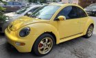 Volkswagen New Beetle 2003 - Cần bán xe Volkswagen New Beetle đời 2003, màu vàng, xe nhập chính chủ, giá tốt