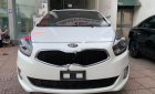 Kia Rondo DAT 2016 - Bán Kia Rondo DAT sản xuất 2016, màu trắng, nội thất da màu đen