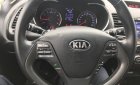Kia K3 2015 - Cần bán lại xe Kia K3 2.0 AT đời 2015, màu trắng số tự động giá cạnh tranh