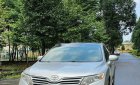 Toyota Venza   2011 - Cần bán lại xe Toyota Venza đời 2011, màu bạc, xe nhập xe gia đình, 675 triệu