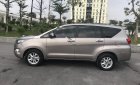 Toyota Innova 2017 - Bán Toyota Innova năm 2017, màu xám