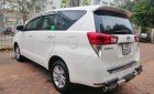 Toyota Innova 2.0E 2018 - Bán xe Toyota Innova 2.0E sản xuất 2018, màu trắng số sàn giá cạnh tranh