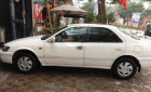 Toyota Camry    2001 - Cần bán Toyota Camry năm 2001, màu trắng