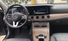 Mercedes-Benz E class 2019 - Cần bán Mercedes E200 năm 2019, odo 5.900km