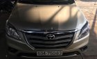 Toyota Innova 2014 - Bán Toyota Innova sản xuất năm 2014, màu vàng