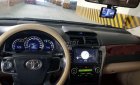 Toyota Camry 2013 - Cần bán gấp Toyota Camry năm 2013, màu vàng