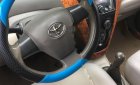 Toyota Vios 2010 - Cần bán xe Toyota Vios đời 2010, màu bạc số sàn