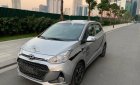 Hyundai Grand i10 2018 - Bán xe Hyundai Grand i10 năm 2018, màu bạc chính chủ, 345tr