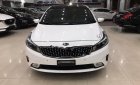 Kia Cerato 2018 - Bán xe Kia Cerato đời 2018, màu trắng số tự động