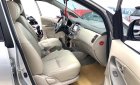 Toyota Innova   2014 - Bán Toyota Innova 2.0E sản xuất năm 2014, màu bạc, xe gia đình