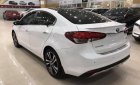 Kia Cerato 2018 - Bán xe Kia Cerato đời 2018, màu trắng số tự động