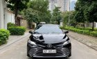 Toyota Camry 2.5Q 2019 - Cần bán xe Toyota Camry 2.5Q năm sản xuất 2019, màu đen, nhập khẩu mới chạy 2500km