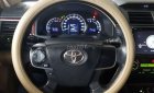 Toyota Camry 2013 - Cần bán gấp Toyota Camry năm 2013, màu vàng