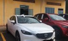 Mazda 6 Luxury 2.0 AT 2019 - Cần bán gấp Mazda 6 Luxury 2.0 AT đời 2019, màu trắng, giá 856tr