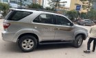 Toyota Fortuner    2011 - Bán ô tô Toyota Fortuner đời 2011, màu bạc, giá 559tr