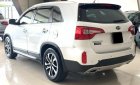 Kia Sorento 2.2 DAT Premium 2019 - Cần bán Kia Sorento 2.2 DAT Premium năm sản xuất 2019, màu trắng số tự động, giá tốt