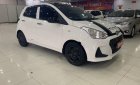 Hyundai Grand i10  1.2 MT Base 2017 - Bán Hyundai Grand i10 1.2 MT Base 2017, màu trắng