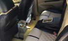Nissan Grand livina 2011 - Cần bán gấp Nissan Grand livina 1.8 MT đời 2011, màu nâu số sàn