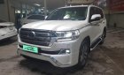 Toyota Land Cruiser   2016 - Cần bán lại xe Toyota Land Cruiser 2016, màu trắng, nhập khẩu