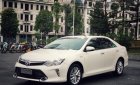 Toyota Camry   2018 - Bán Toyota Camry 2.0E sản xuất 2018, màu trắng như mới