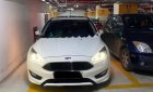 Ford Focus Sport 1.5L 2018 - Bán Ford Focus Sport năm 2018, màu trắng, giá 690 triệu