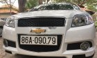 Chevrolet Aveo 2018 - Cần bán lại xe Chevrolet Aveo 2018, màu trắng