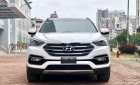 Hyundai Santa Fe   2017 - Bán Hyundai Santa Fe năm sản xuất 2017, máy xăng 2 cầu