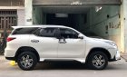 Toyota Fortuner 2017 - Bán Toyota Fortuner 2.4G 4x2 MT năm 2017, màu trắng, nhập khẩu