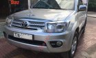 Toyota Fortuner 2.5G  2011 - Cần bán Toyota Fortuner 2.5G sản xuất năm 2011, màu xám chính chủ giá cạnh tranh