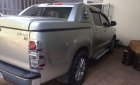 Toyota Hilux 2012 - Cần bán xe Toyota Hilux đời 2012, màu bạc, giá tốt