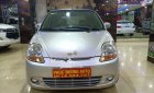 Chevrolet Spark 2010 - Cần bán gấp Chevrolet Spark 2010, màu bạc như mới, giá chỉ 120 triệu