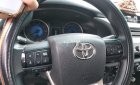Toyota Hilux 2018 - Bán Toyota Hilux MT năm sản xuất 2018, màu đen, nhập khẩu nguyên chiếc số sàn giá cạnh tranh