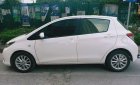 Toyota Yaris   2012 - Cần bán gấp Toyota Yaris đời 2012, màu trắng, nhập khẩu