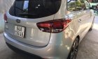 Kia Rondo   2018 - Bán ô tô Kia Rondo sản xuất năm 2018, màu bạc, xe nhập chính chủ, giá 570tr