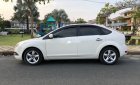 Ford Focus 2011 - Cần bán lại xe Ford Focus đời 2011, màu trắng số tự động