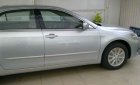 Toyota Camry 2012 - Bán ô tô Toyota Camry đời 2012, màu bạc, giá chỉ 700 triệu