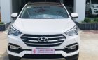 Hyundai Santa Fe 2.2L 2017 - Bán xe Hyundai Santa Fe 2.2L sản xuất năm 2017, màu trắng, giá tốt